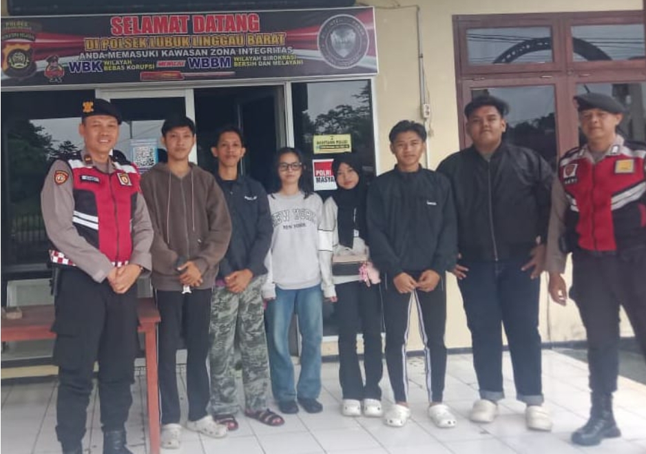 Polres Lubuk Linggau Kawal Mahasiswa Hingga Batas Bengkulu, Beri Rasa Aman  di Jalan - GLOBAL INFORMASI .com